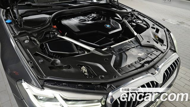 BMW | BMW 5 Series (G30) | 5 Series (G30)