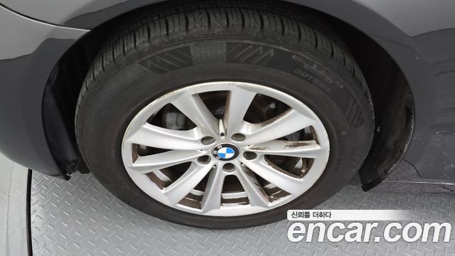 BMW | BMW 5 Series (F10) | 5 Series (F10)