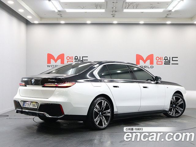 BMW | BMW 7 Series (G70) | 7 Series (G70)