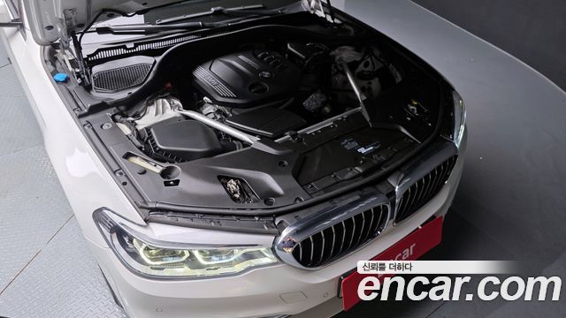 BMW | BMW 5 Series (G30) | 5 Series (G30)