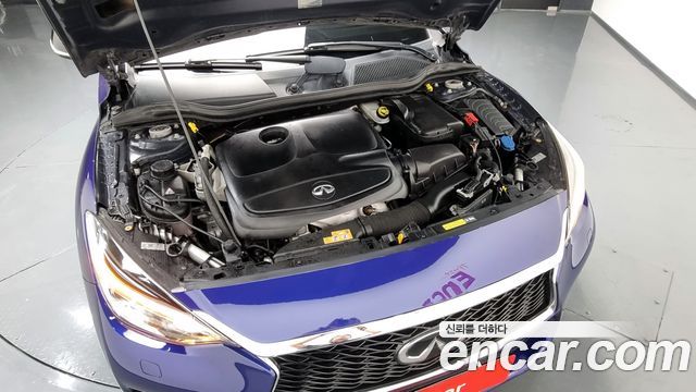 infinity | infinity Q30