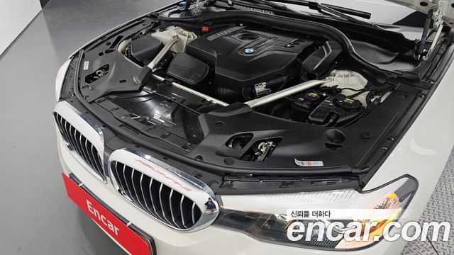 BMW | BMW 5 Series (G30) | 5 Series (G30)