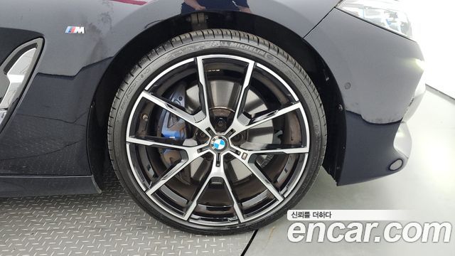 BMW | BMW 8 Series (G15) | 8 Series (G15)