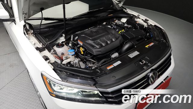 Volkswagen | Volkswagen The New Passat | The New Passat