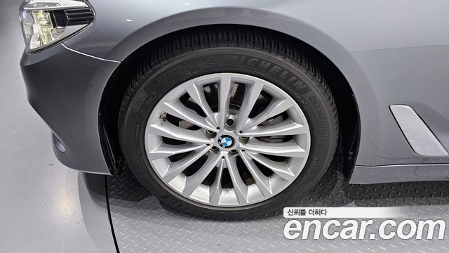 BMW | BMW 5 Series (G30) | 5 Series (G30)