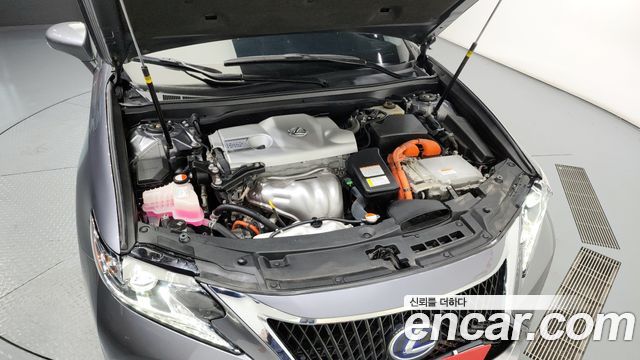 Lexus | Lexus New ES300h | New ES300h