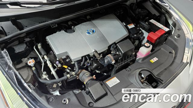 Toyota | Toyota Prius 4th Generation | Prius 4th Generation