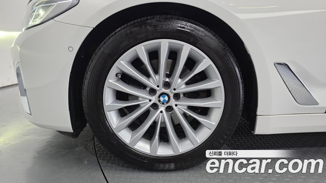BMW | BMW 5 Series (G30) | 5 Series (G30)