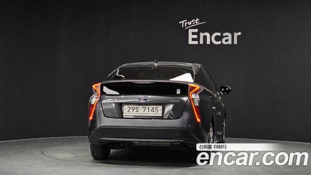 Toyota | Toyota Prius 4th Generation | Prius 4th Generation