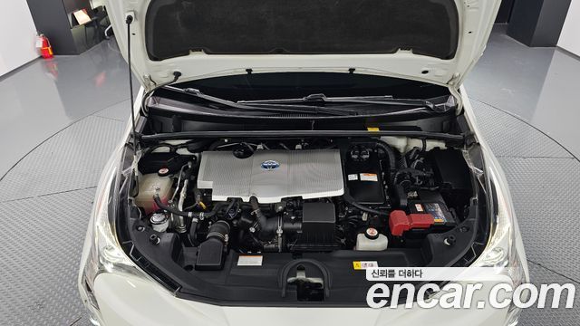 Toyota | Toyota Prius 4th Generation | Prius 4th Generation