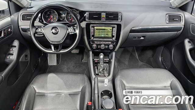 Volkswagen | Volkswagen New Jetta | New Jetta