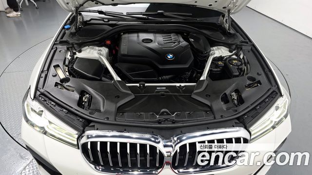 BMW | BMW 5 Series (G30) | 5 Series (G30)