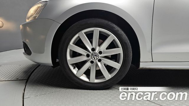 Volkswagen | Volkswagen New Jetta | New Jetta