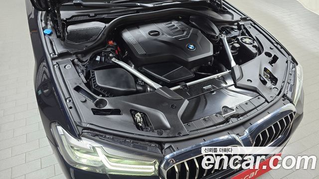 BMW | BMW 5 Series (G30) | 5 Series (G30)