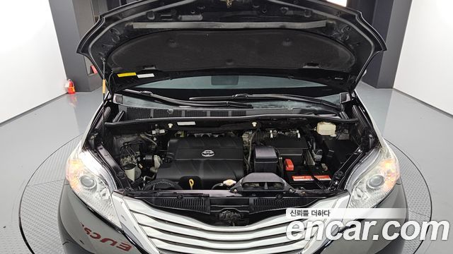 Toyota | Toyota Sienna | Sienna