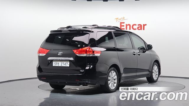 Toyota | Toyota Sienna | Sienna