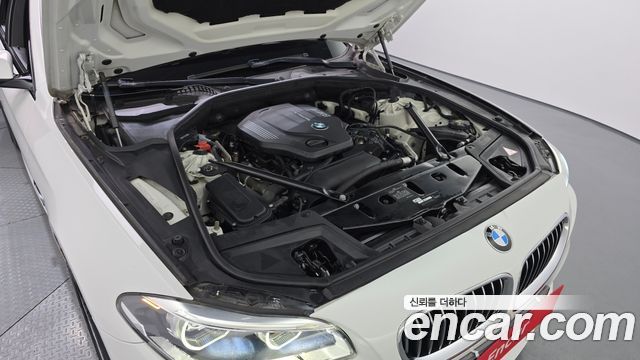BMW | BMW 5 Series (F10) | 5 Series (F10)