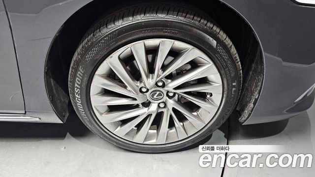 Lexus | Lexus ES300h 7th generation | ES300h 7th generation