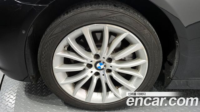 BMW | BMW 5 Series (F10) | 5 Series (F10)