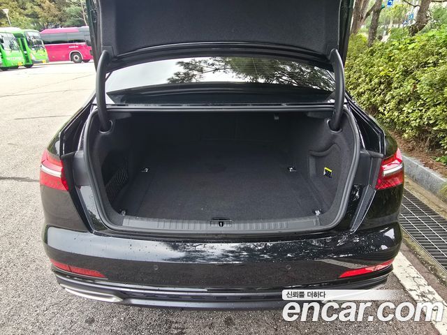 Audi | Audi A6 (C8) | A6 (C8)