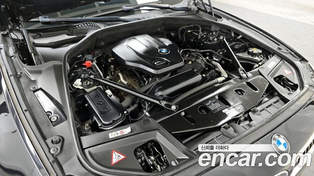 BMW | BMW 5 Series (F10) | 5 Series (F10)