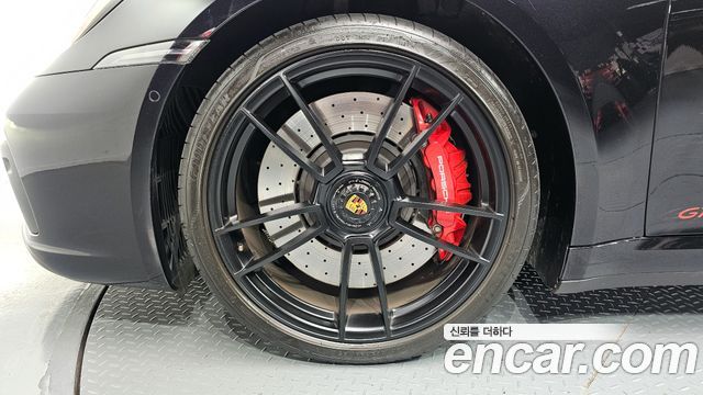 porsche | porsche 911 (992)