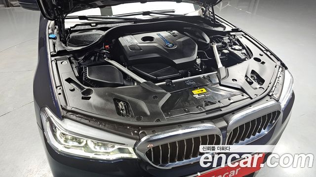BMW | BMW 5 Series (G30) | 5 Series (G30)