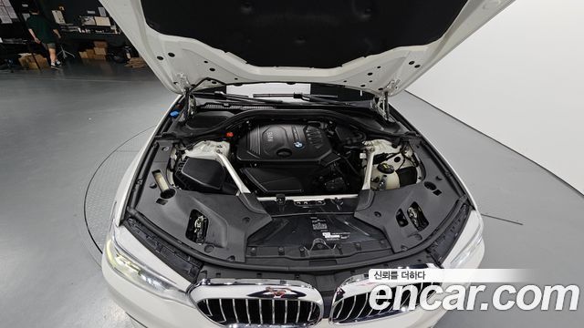 BMW | BMW 5 Series (G30) | 5 Series (G30)