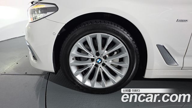 BMW | BMW 5 Series (G30) | 5 Series (G30)