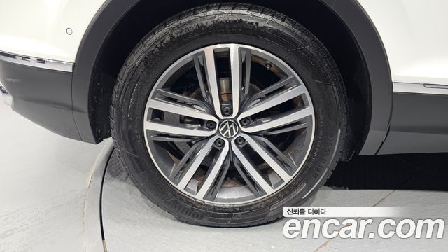 Volkswagen | Volkswagen Tiguan 2nd Generation | Tiguan 2nd Generation