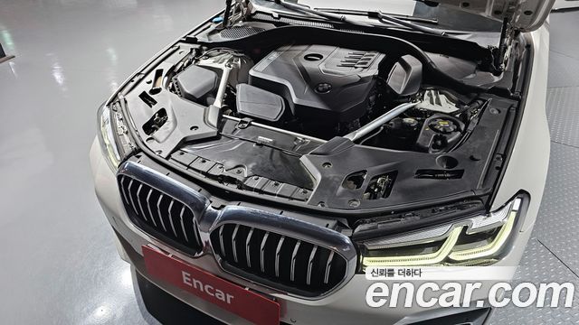 BMW | BMW 5 Series (G30) | 5 Series (G30)