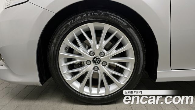 Toyota | Toyota Camry (XV70) | Camry (XV70)