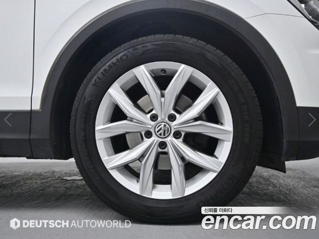 Volkswagen | Volkswagen Tiguan 2nd Generation | Tiguan 2nd Generation