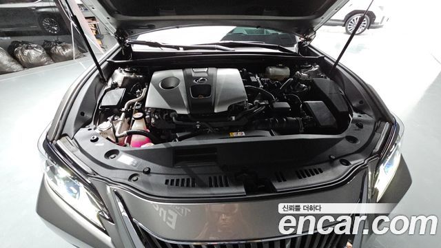 Lexus | Lexus ES300h 7th generation | ES300h 7th generation