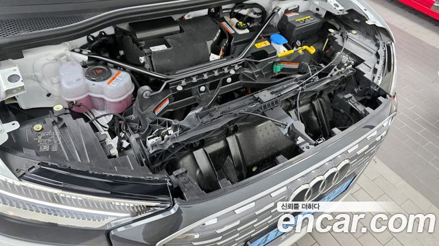 Audi | Audi Q4 e-tron (F4) | Q4 e-tron (F4)