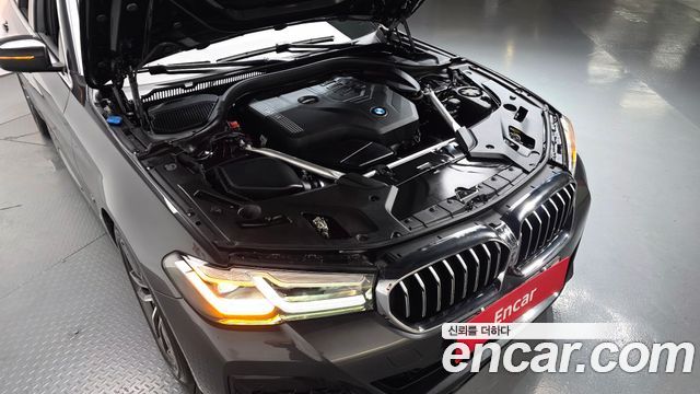 BMW | BMW 5 Series (G30) | 5 Series (G30)