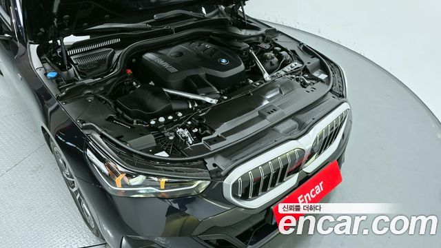 BMW | BMW 5 Series (G60) | 5 Series (G60)