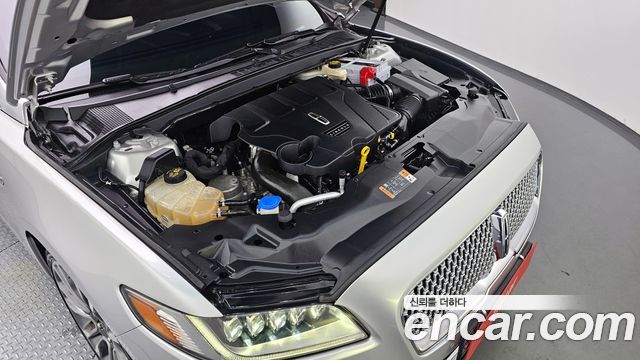 Lincoln | Lincoln Continental 10th Generation | Continental 10th Generation