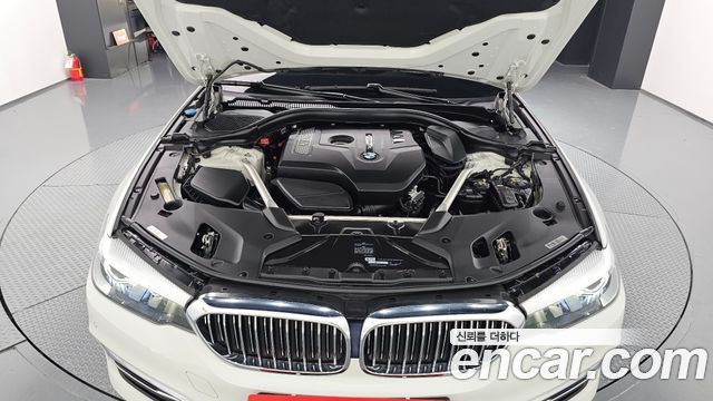 BMW | BMW 5 Series (G30) | 5 Series (G30)