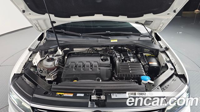 Volkswagen | Volkswagen Tiguan 2nd Generation | Tiguan 2nd Generation