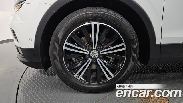 Volkswagen | Volkswagen Tiguan 2nd Generation | Tiguan 2nd Generation