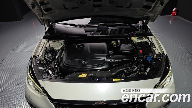 infinity | infinity Q30