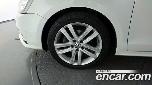 Volkswagen | Volkswagen New Jetta | New Jetta