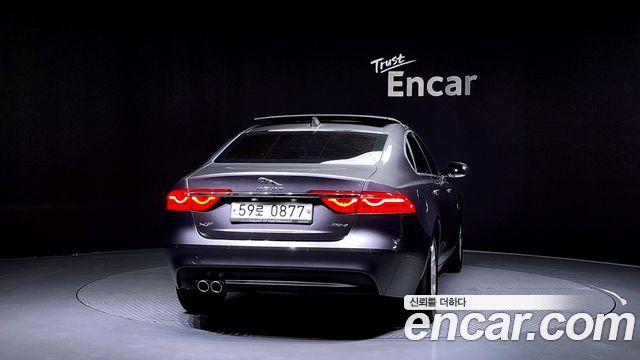 Jaguar | Jaguar XF (X260)