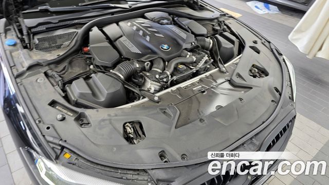 BMW | BMW 8 Series (G15) | 8 Series (G15)