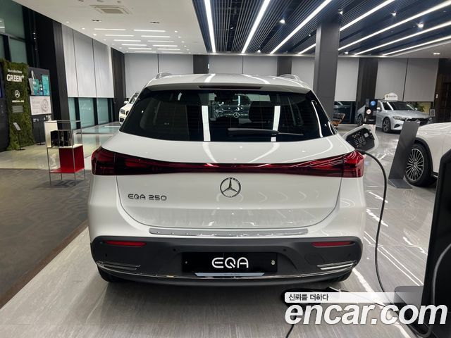 mercedes benz | mercedes benz EQAH243 | EQAH243