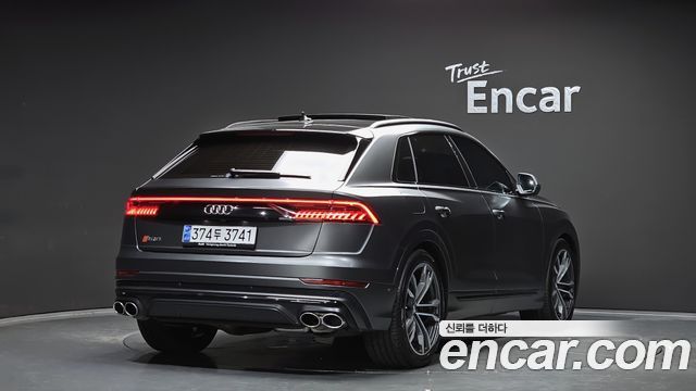 Audi | Audi SQ8 (4M)