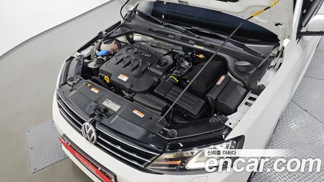 Volkswagen | Volkswagen New Jetta | New Jetta