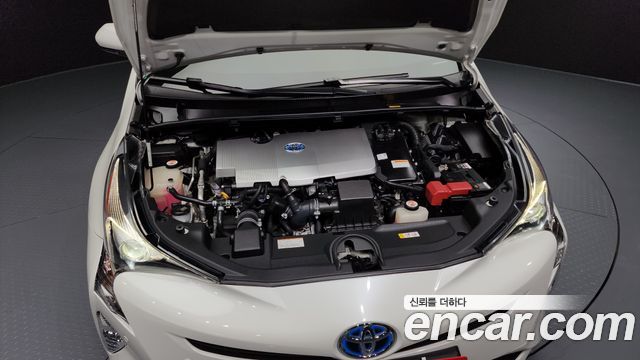 Toyota | Toyota Prius 4th Generation | Prius 4th Generation