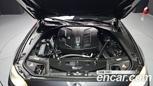 BMW | BMW 5 Series (F10) | 5 Series (F10)